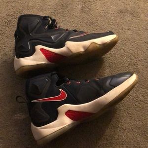 Lebrons 13 size 6